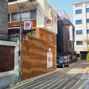 招待所 弘大风格旅馆
