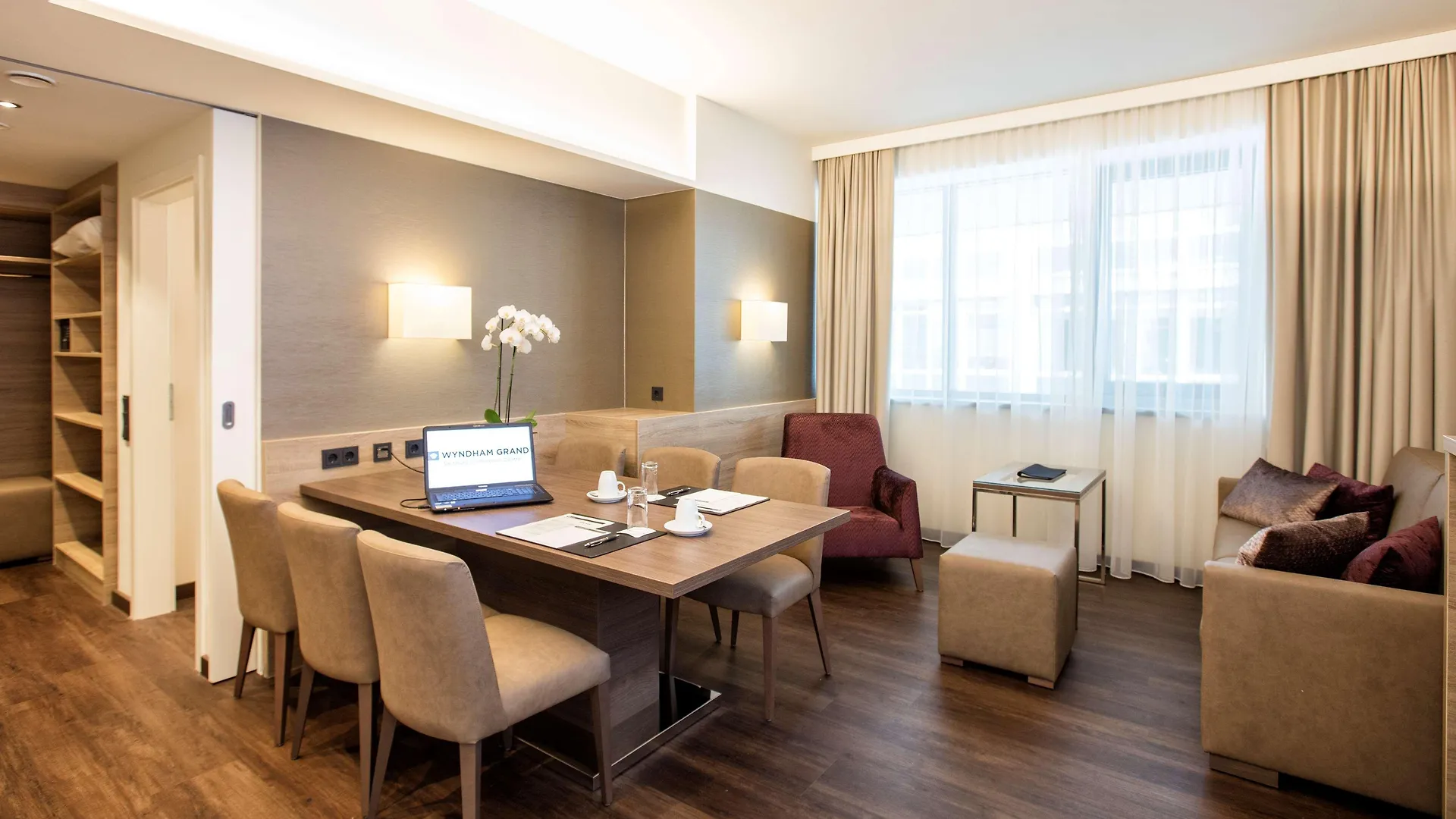 Hotel Wyndham Grand Salzburg Conference Centre 4*,  Austria